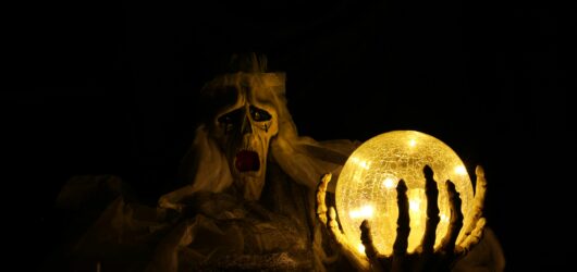 The Ultimate Halloween Travel Guide: Events, Tours, and Where to Stay in New York, Salem, and Edinburgh