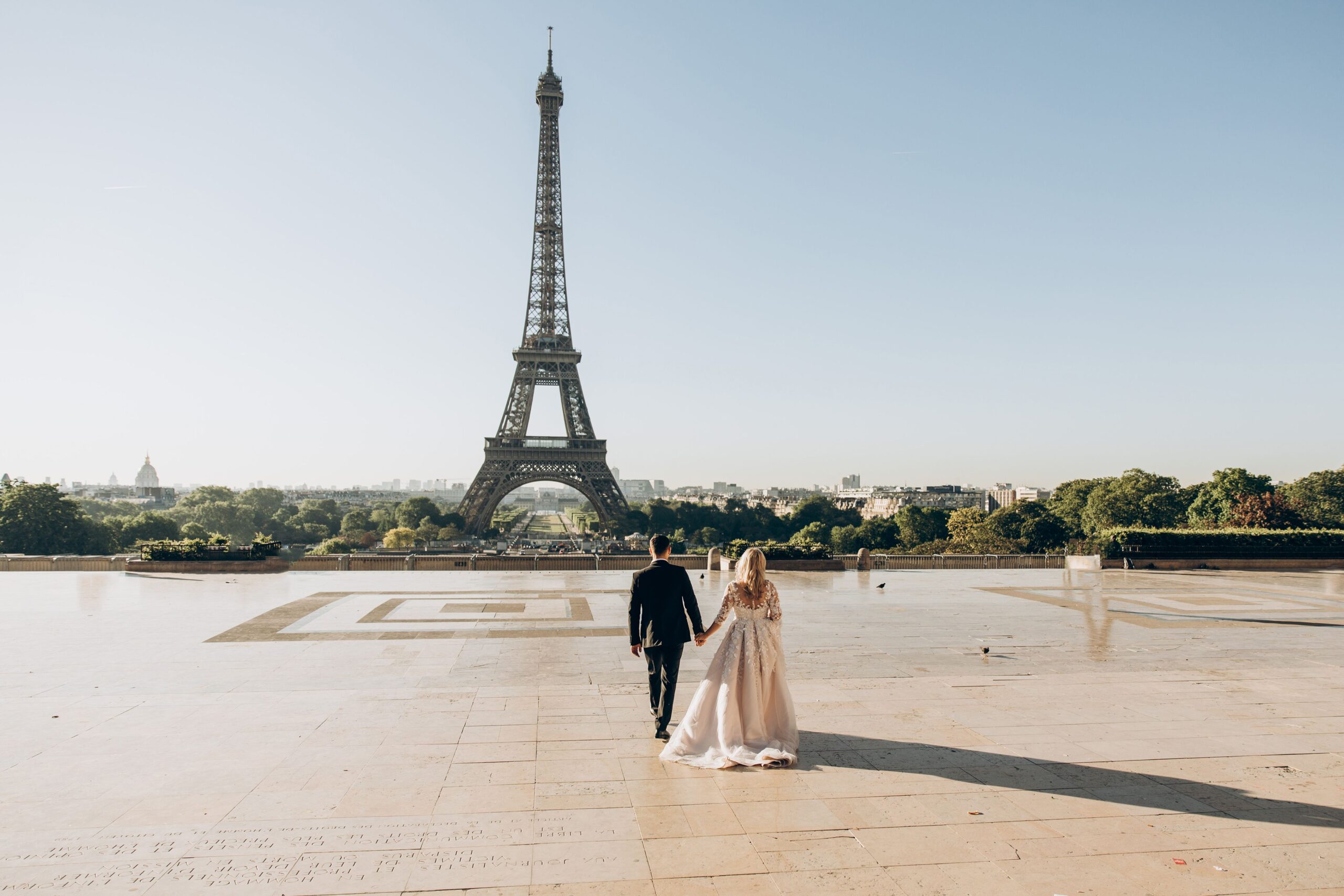 The Ultimate Paris Romance Guide: Best Things to Do and Where to Stay
